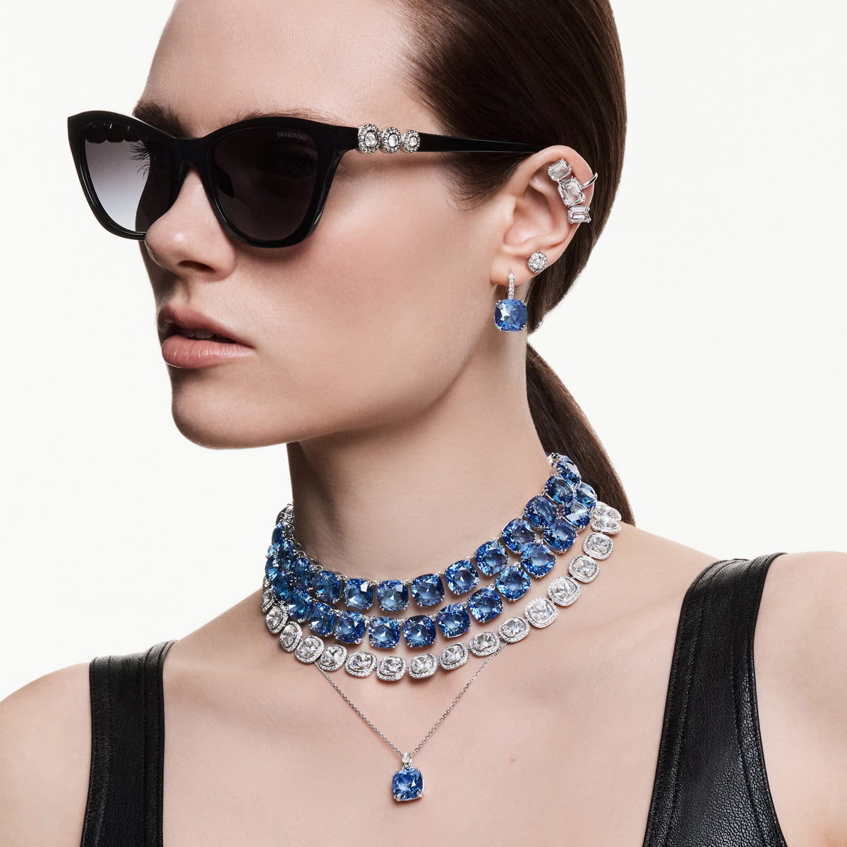 Una Angelic necklace
